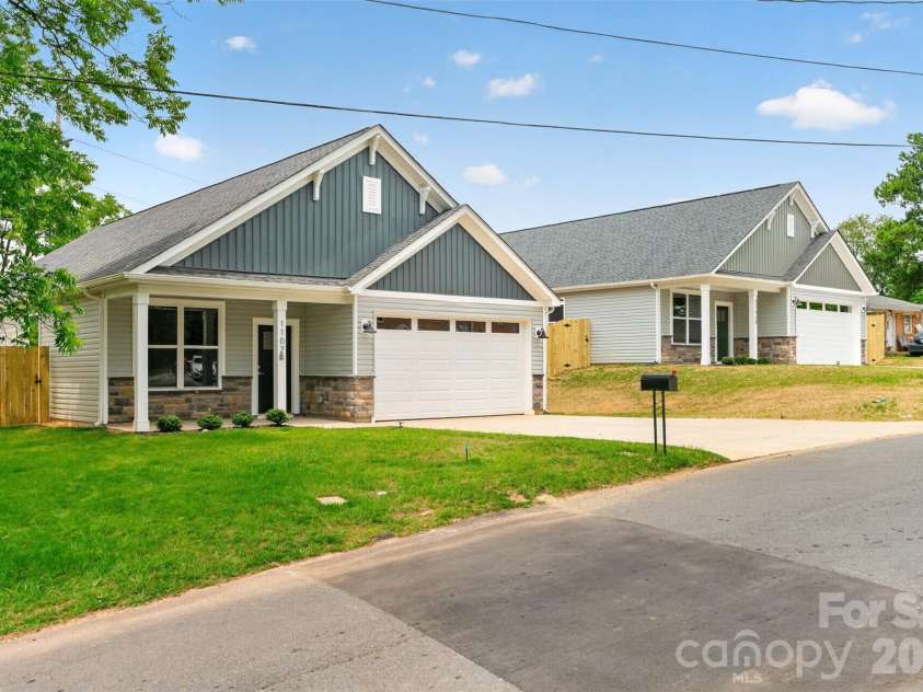 1111 Burke Street, Monroe, NC 28110.  MLS# CAR4392095, YatesRealty ID 34490. 