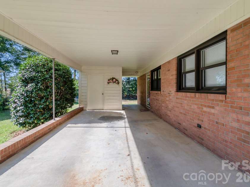 1340 Cannon Avenue, Albemarle, NC 28001.  MLS# CAR4396820, YatesRealty ID 34491. 