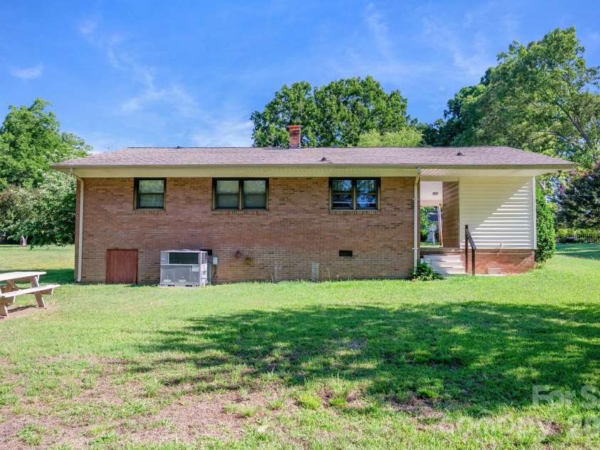 1340 Cannon Avenue, Albemarle, NC 28001.  MLS# CAR4396820, YatesRealty ID 34491. 
