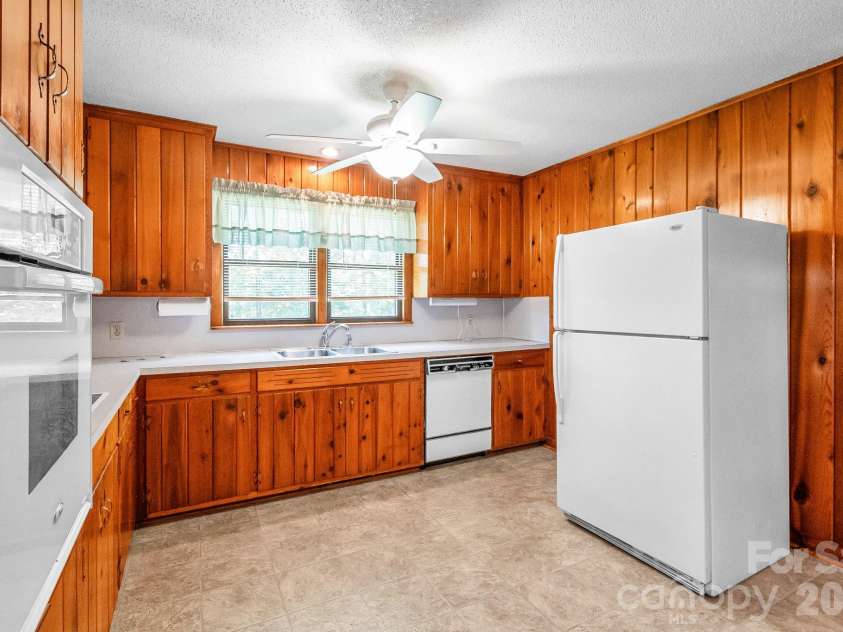 1340 Cannon Avenue, Albemarle, NC 28001.  MLS# CAR4396820, YatesRealty ID 34491. 