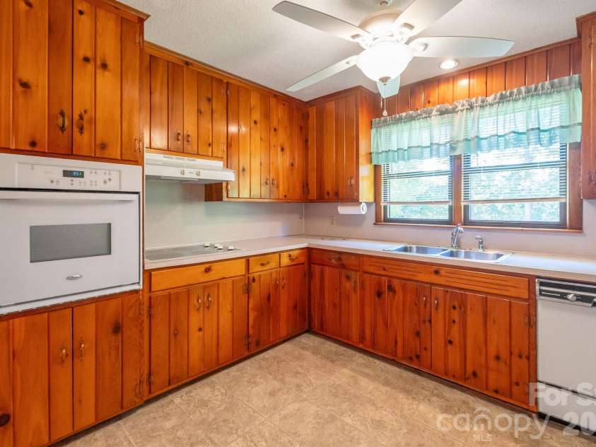 1340 Cannon Avenue, Albemarle, NC 28001.  MLS# CAR4396820, YatesRealty ID 34491. 