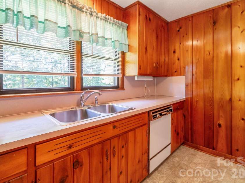 1340 Cannon Avenue, Albemarle, NC 28001.  MLS# CAR4396820, YatesRealty ID 34491. 