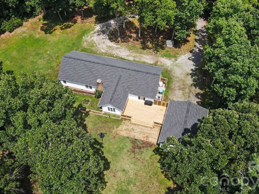 8900 Lazy Ridge Lane, Concord, NC 28025.  MLS# CAR4398381, YatesRealty ID 34494. 