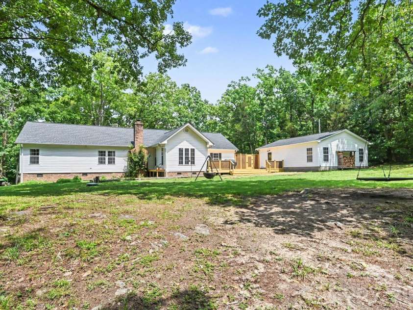 8900 Lazy Ridge Lane, Concord, NC 28025.  MLS# CAR4398381, YatesRealty ID 34494. 