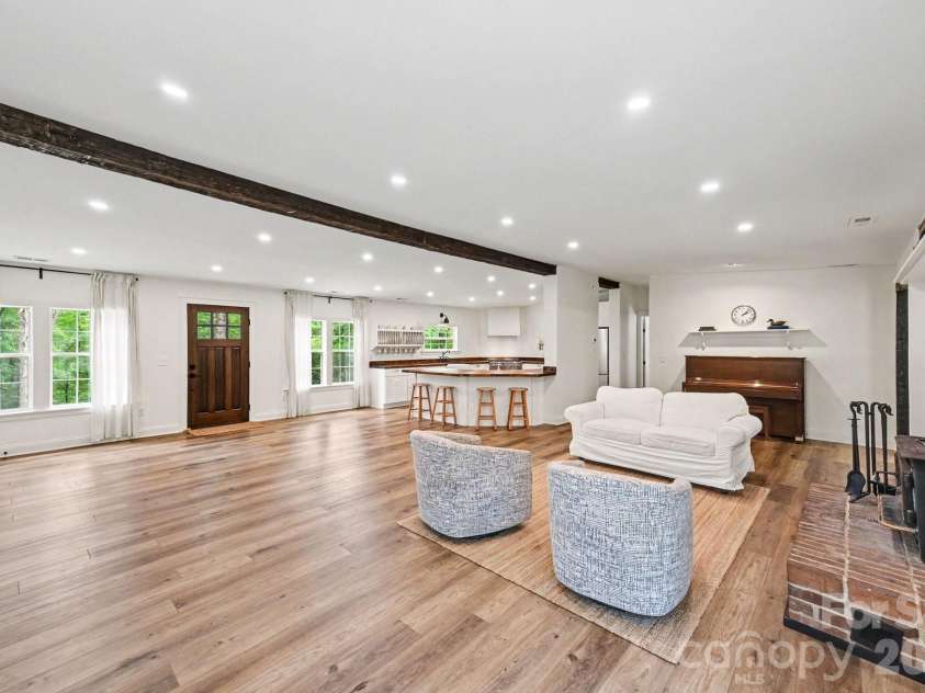 8900 Lazy Ridge Lane, Concord, NC 28025.  MLS# CAR4398381, YatesRealty ID 34494. 