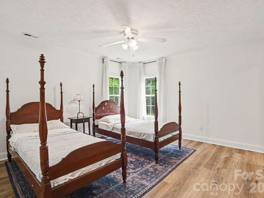 8900 Lazy Ridge Lane, Concord, NC 28025.  MLS# CAR4398381, YatesRealty ID 34494. 