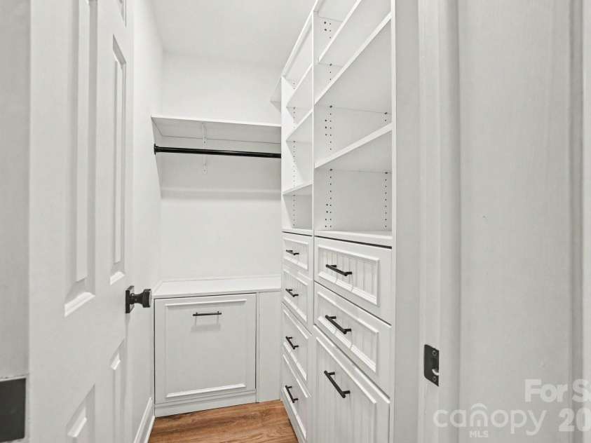 8900 Lazy Ridge Lane, Concord, NC 28025.  MLS# CAR4398381, YatesRealty ID 34494. 