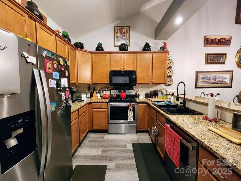 100 Wentworth Drive, Mocksville, NC 27028.  MLS# CAR4296498, YatesRealty ID 34495. 