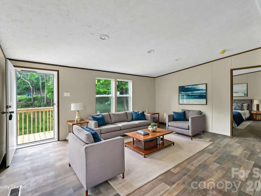 49 Spivey Mountain Road, Asheville, NC 28806.  MLS# CAR4398728, YatesRealty ID 34495. 