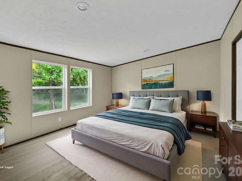 49 Spivey Mountain Road, Asheville, NC 28806.  MLS# CAR4398728, YatesRealty ID 34495. 