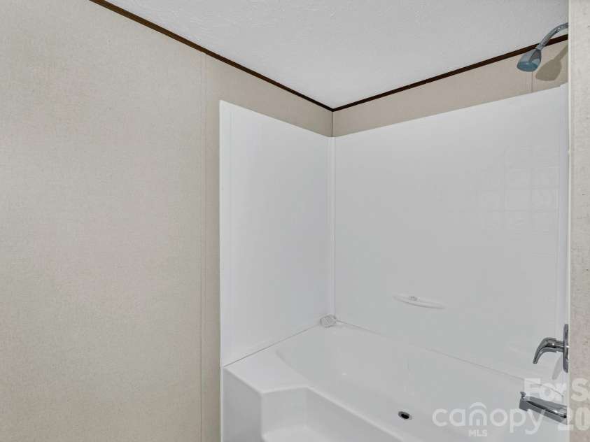 49 Spivey Mountain Road, Asheville, NC 28806.  MLS# CAR4398728, YatesRealty ID 34495. 