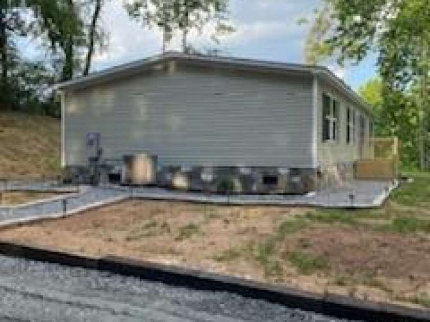 49 Spivey Mountain Road, Asheville, NC 28806.  MLS# CAR4398728, YatesRealty ID 34495. 