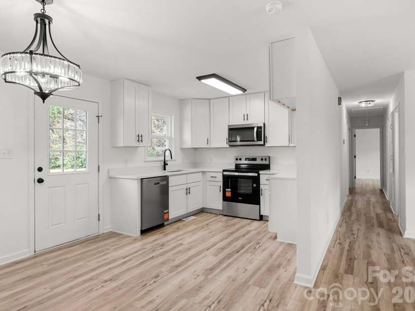 2805 Chester Highway, York, SC 29745.  MLS# CAR4398572, YatesRealty ID 34496. 