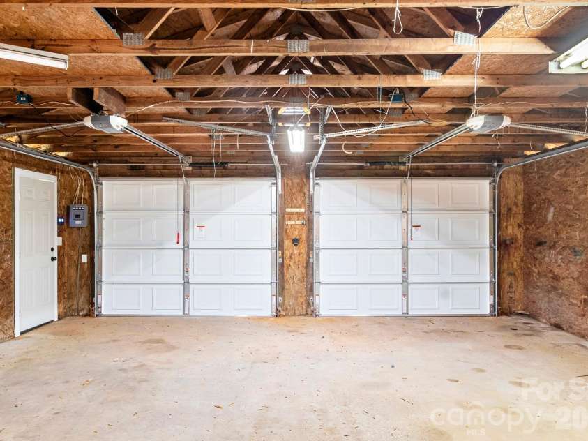 2805 Chester Highway, York, SC 29745.  MLS# CAR4398572, YatesRealty ID 34496. 