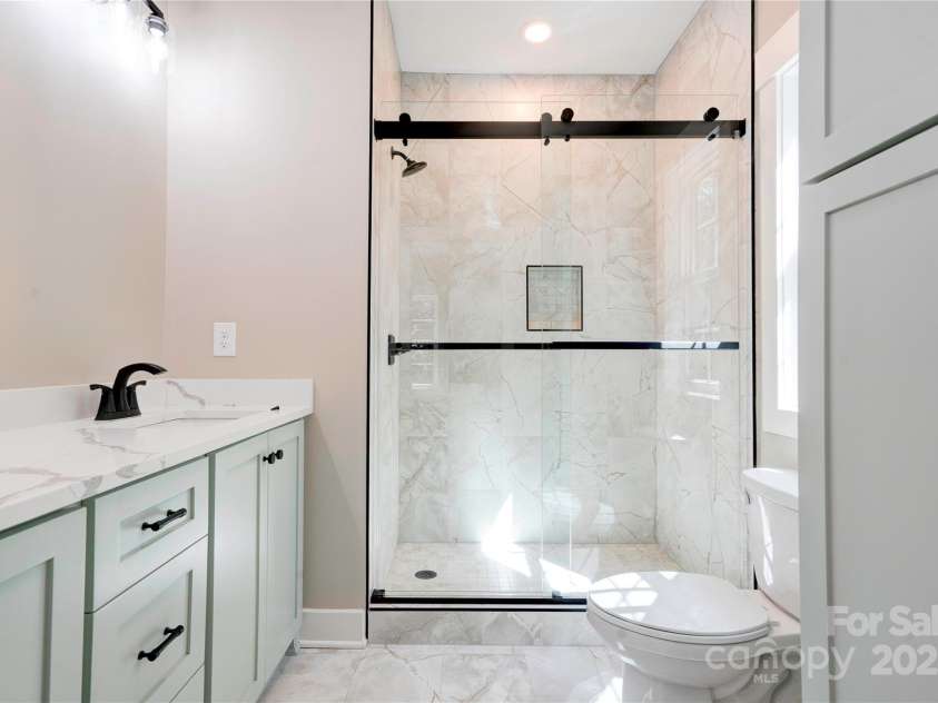 114 Hendricks Street, Kings Mountain, NC 28086.  MLS# CAR4296567, YatesRealty ID 34498. 