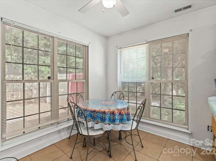 7337 Rosehall Drive, Charlotte, NC 28227.  MLS# CAR4296550, YatesRealty ID 34499. 