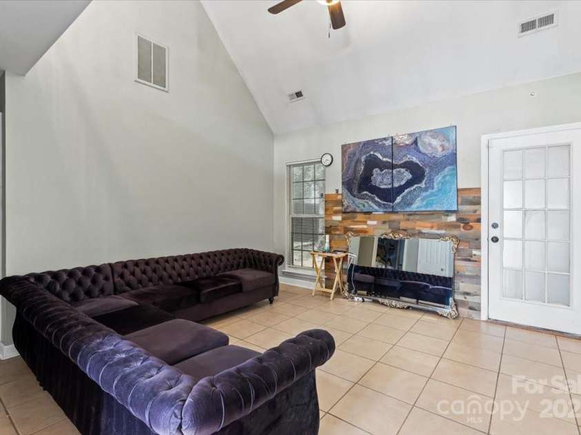 7337 Rosehall Drive, Charlotte, NC 28227.  MLS# CAR4296550, YatesRealty ID 34499. 