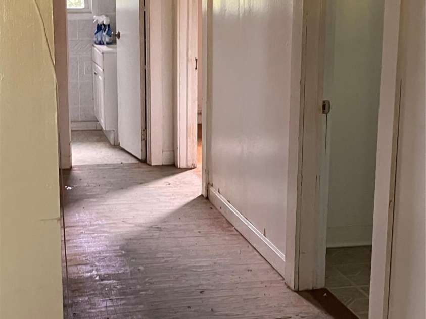 1147 Old Linville Road, Marion, NC 28752.  MLS# CAR4316908, YatesRealty ID 345. 