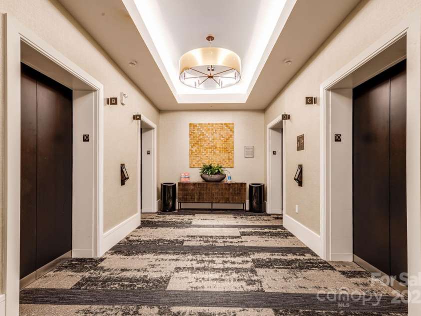 7 Patton Avenue, Asheville, NC 28801.  MLS# CAR4307883, YatesRealty ID 345. 