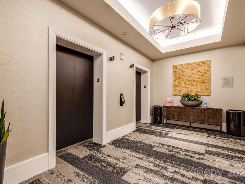 7 Patton Avenue, Asheville, NC 28801.  MLS# CAR4307883, YatesRealty ID 345. 