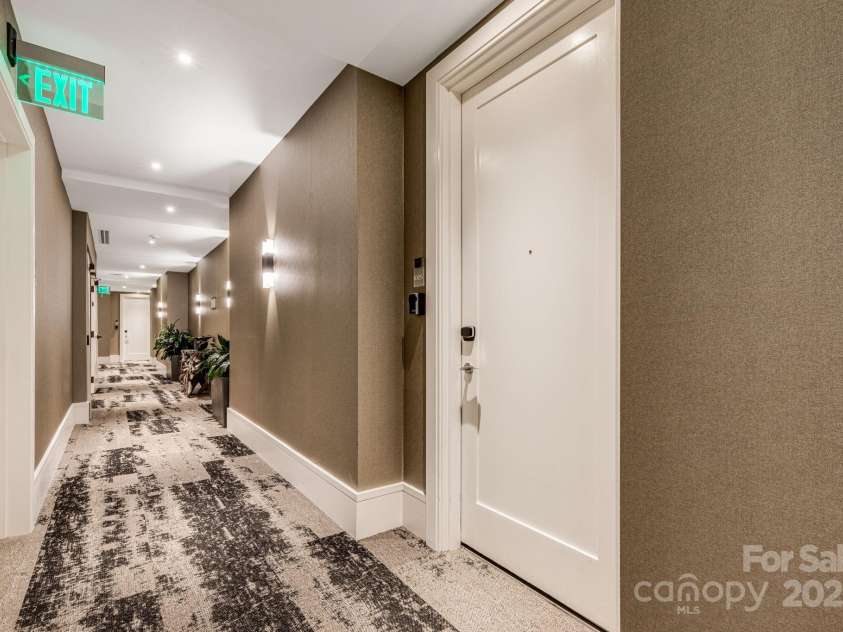 7 Patton Avenue, Asheville, NC 28801.  MLS# CAR4307883, YatesRealty ID 345. 