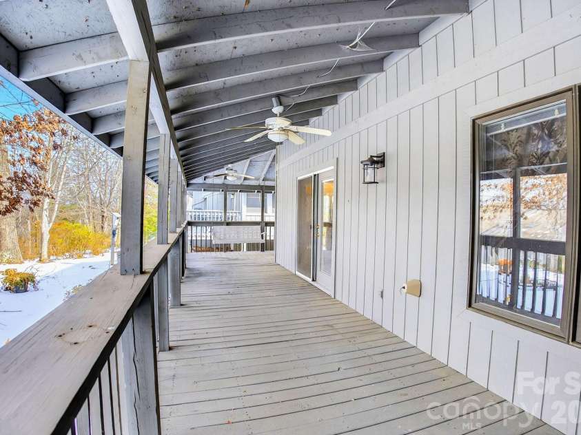 703 Independence Trail, Morganton, NC 28655.  MLS# CAR4342377, YatesRealty ID 3450. 