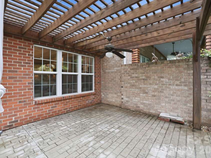 5109 Pansley Drive, Charlotte, NC 28226.  MLS# CAR4382768, YatesRealty ID 34500. Covered pergola
