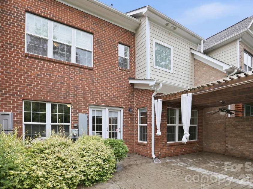 5109 Pansley Drive, Charlotte, NC 28226.  MLS# CAR4382768, YatesRealty ID 34500. Rear exterior