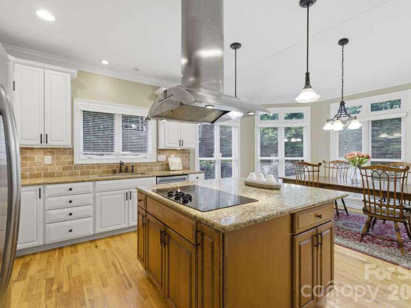 2420 Crofte Drive, Sherrills Ford, NC 28673.  MLS# CAR4388208, YatesRealty ID 34501. 