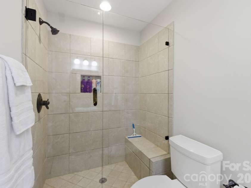 2420 Crofte Drive, Sherrills Ford, NC 28673.  MLS# CAR4388208, YatesRealty ID 34501. 