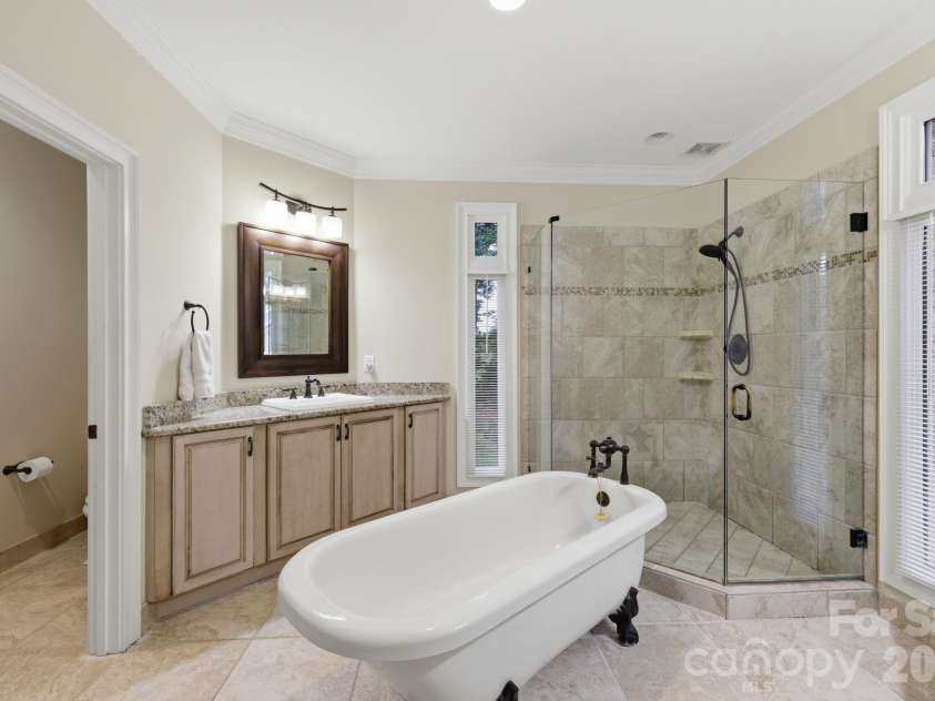 2420 Crofte Drive, Sherrills Ford, NC 28673.  MLS# CAR4388208, YatesRealty ID 34501. 