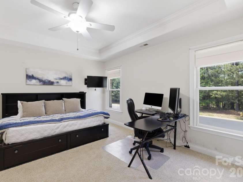 2420 Crofte Drive, Sherrills Ford, NC 28673.  MLS# CAR4388208, YatesRealty ID 34501. 