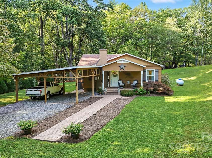 2606 & 2595 Grant Road, Hudson, NC 28638.  MLS# CAR4295127, YatesRealty ID 34501. 