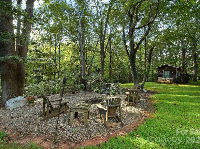 2606 & 2595 Grant Road, Hudson, NC 28638.  MLS# CAR4295127, YatesRealty ID 34501. 