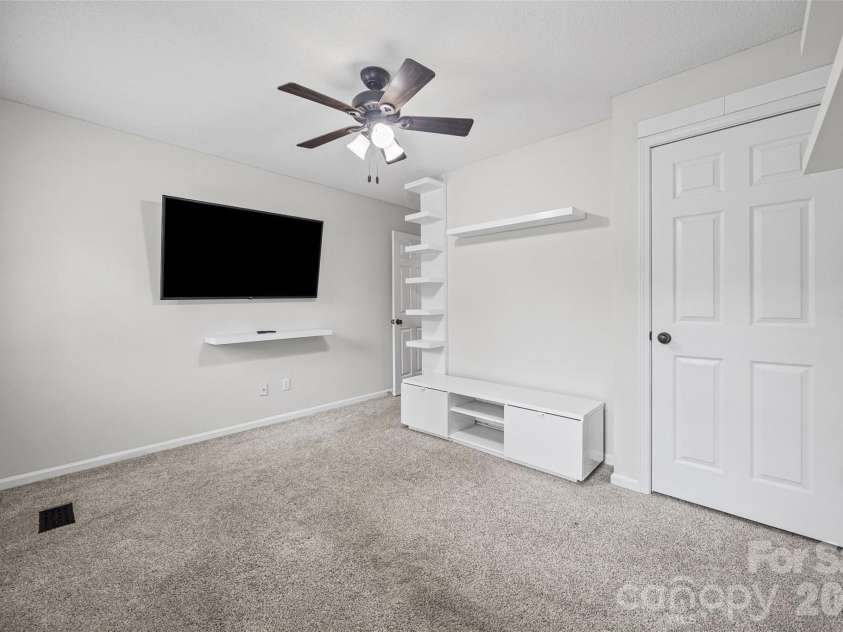 1018 Briarmore Drive, Indian Trail, NC 28079.  MLS# CAR4397882, YatesRealty ID 34502. 