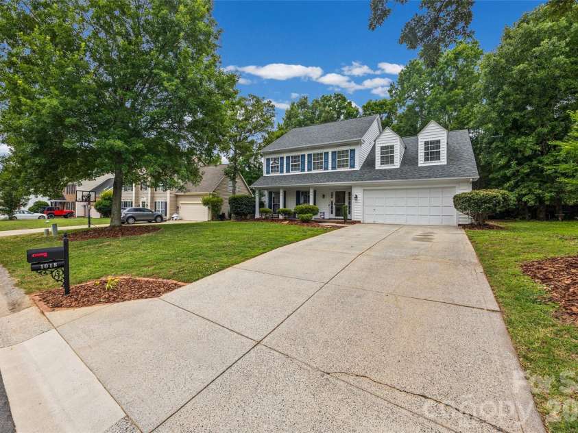 1018 Briarmore Drive, Indian Trail, NC 28079.  MLS# CAR4397882, YatesRealty ID 34502. 