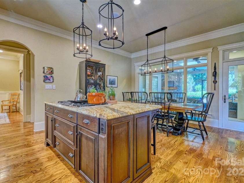 13525 Grand Palisades Parkway, Charlotte, NC 28278.  MLS# CAR4291297, YatesRealty ID 34502. 