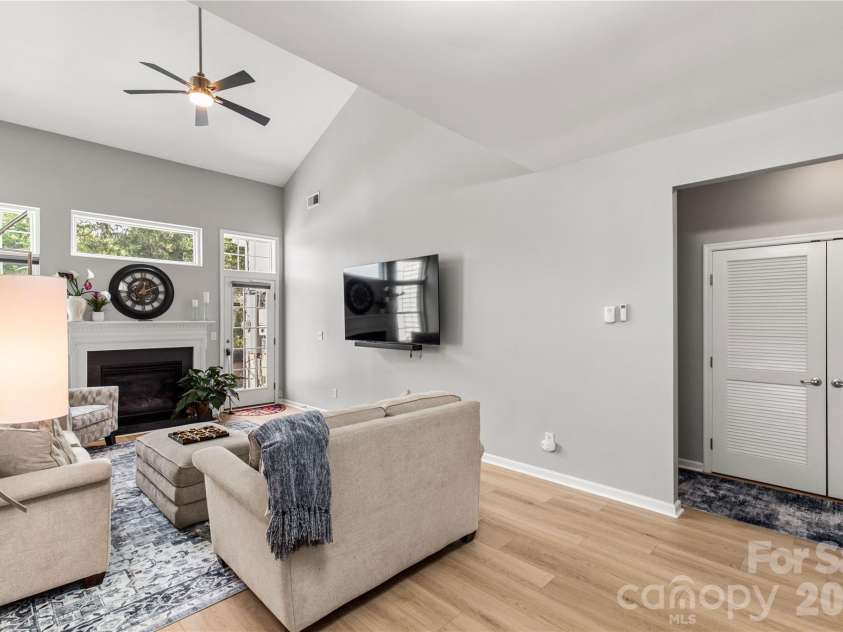 3022 Cabot Way, Fort Mill, SC 29715.  MLS# CAR4388961, YatesRealty ID 34503. 