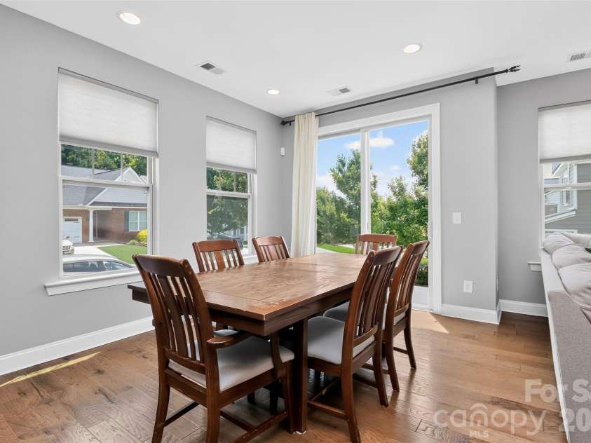 128 Creekside Crossing Lane, Mooresville, NC 28117.  MLS# CAR4395901, YatesRealty ID 34504. 
