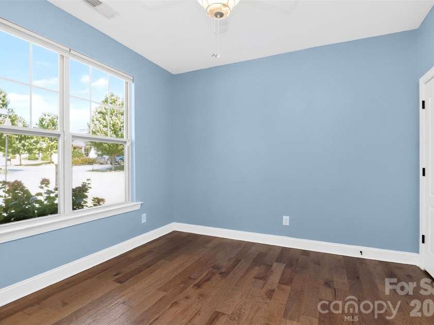 128 Creekside Crossing Lane, Mooresville, NC 28117.  MLS# CAR4430717, YatesRealty ID 34504. 