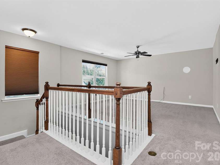128 Creekside Crossing Lane, Mooresville, NC 28117.  MLS# CAR4430717, YatesRealty ID 34504. 