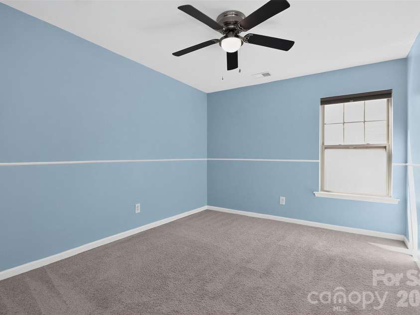 128 Creekside Crossing Lane, Mooresville, NC 28117.  MLS# CAR4430717, YatesRealty ID 34504. 