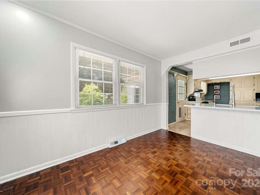 205 Gaston Avenue, Bessemer City, NC 28016.  MLS# CAR4296266, YatesRealty ID 34504. 