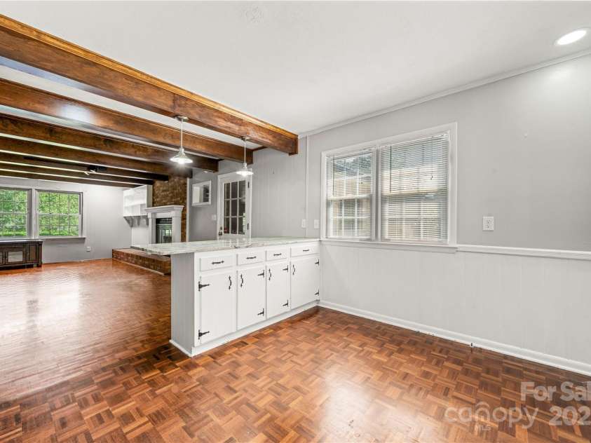 205 Gaston Avenue, Bessemer City, NC 28016.  MLS# CAR4296266, YatesRealty ID 34504. 