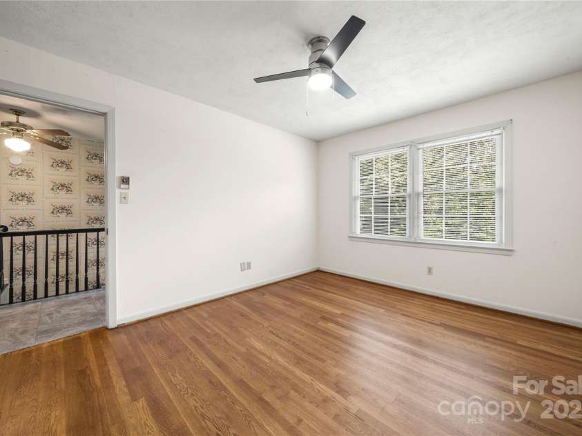 205 Gaston Avenue, Bessemer City, NC 28016.  MLS# CAR4296266, YatesRealty ID 34504. 