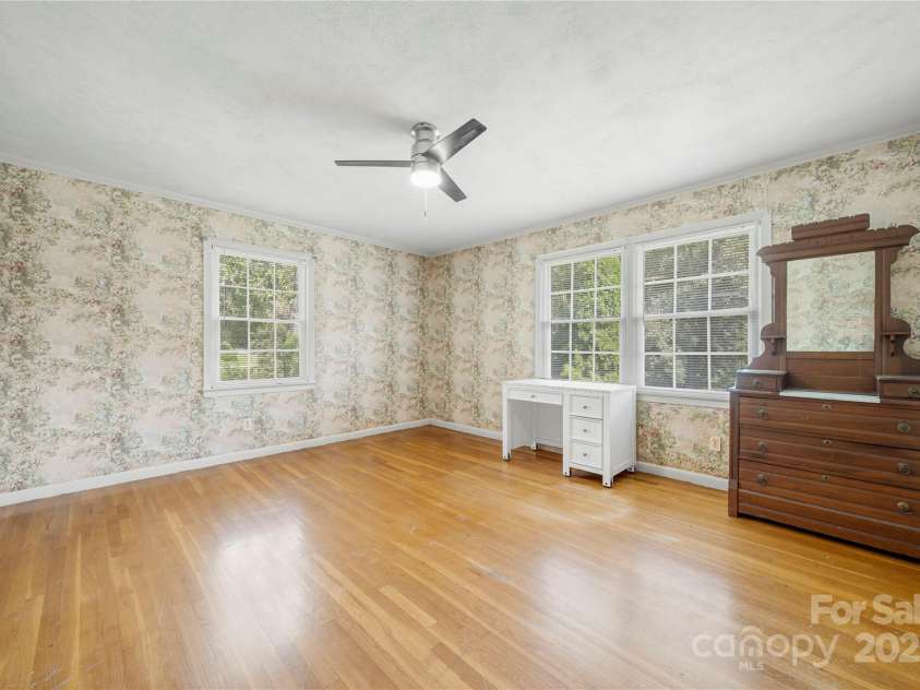 205 Gaston Avenue, Bessemer City, NC 28016.  MLS# CAR4296266, YatesRealty ID 34504. Large Bedroom 4