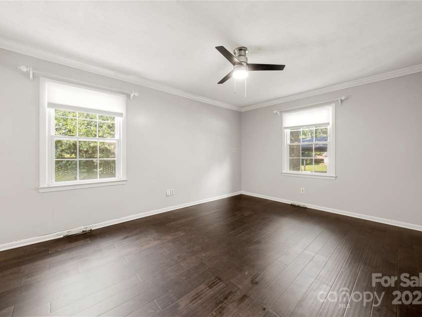 205 Gaston Avenue, Bessemer City, NC 28016.  MLS# CAR4296266, YatesRealty ID 34504. Primary bedroom