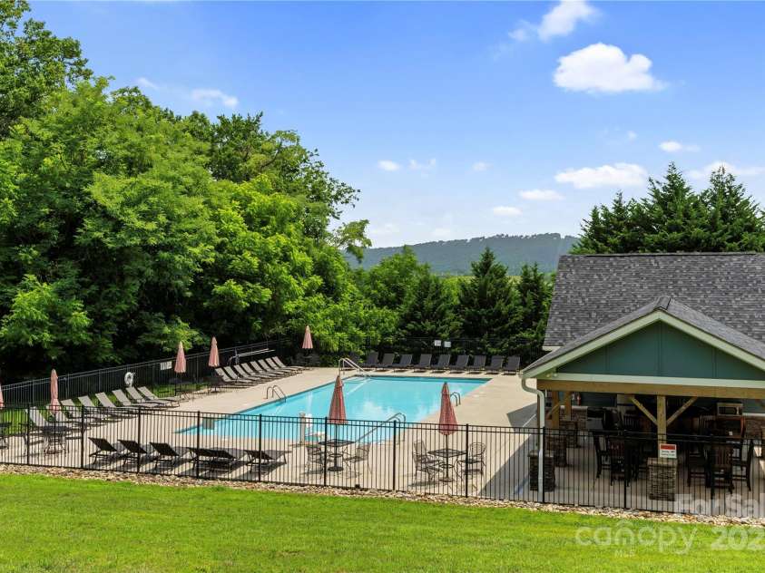 10 Heartleaf Circle, Arden, NC 28704.  MLS# CAR4296217, YatesRealty ID 34505. Community Club House & Pool