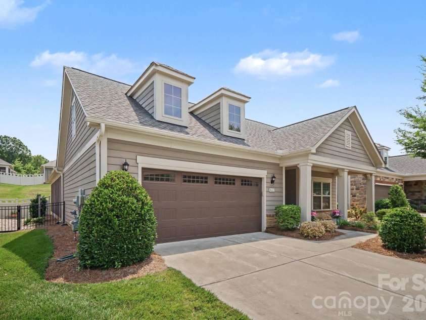 9032 Treetop Way, Concord, NC 28027.  MLS# CAR4397429, YatesRealty ID 34505. 