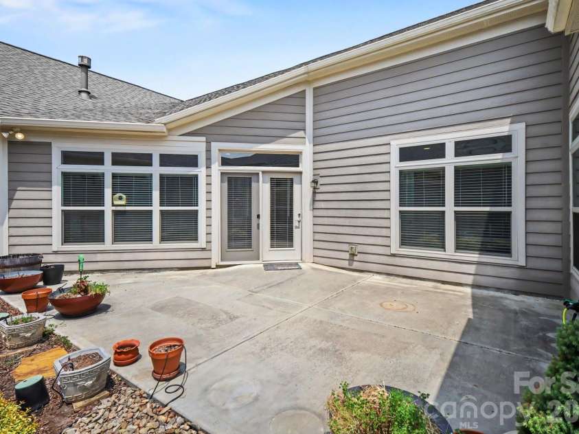 9032 Treetop Way, Concord, NC 28027.  MLS# CAR4397429, YatesRealty ID 34505. 